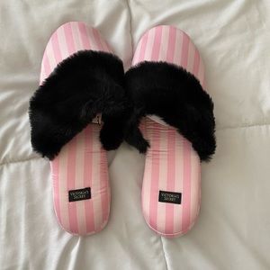 Victoria’s Secret Slippers